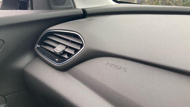 Vauxhall Grandland X 1.2 Turbo SE 5dr Petrol Hatchback